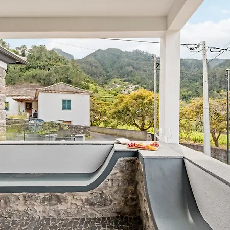 Pomar, By Op Senhora do Rosario (Madeira)